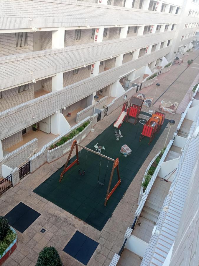 Practico Apartamento En El Centro De Marina D'Or โอโรเปซาเดลมาร์ ภายนอก รูปภาพ